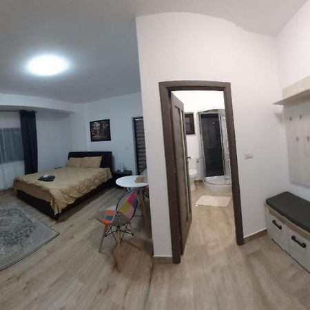 Apartament Mario Apartment Radauti Luaran gambar